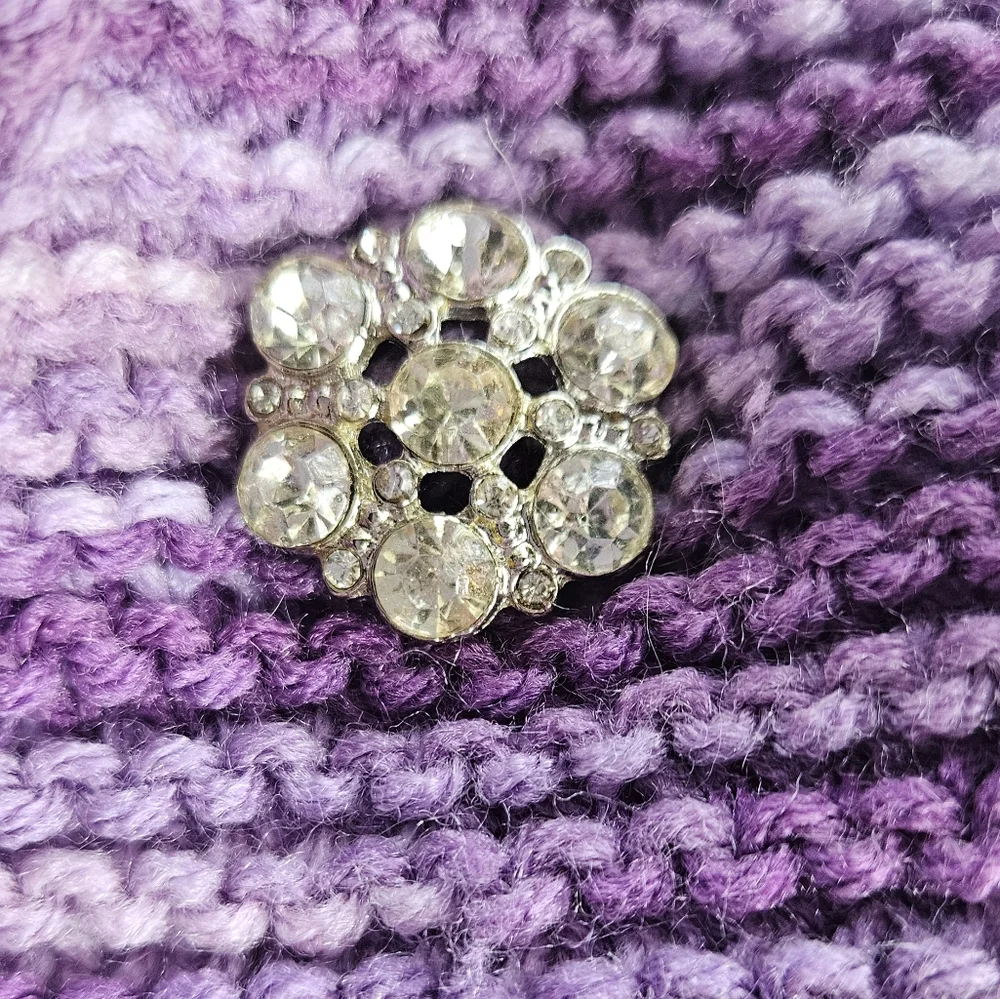 NWOT Hand Knit Purple Dog Scarf With Rhinestone Brooch